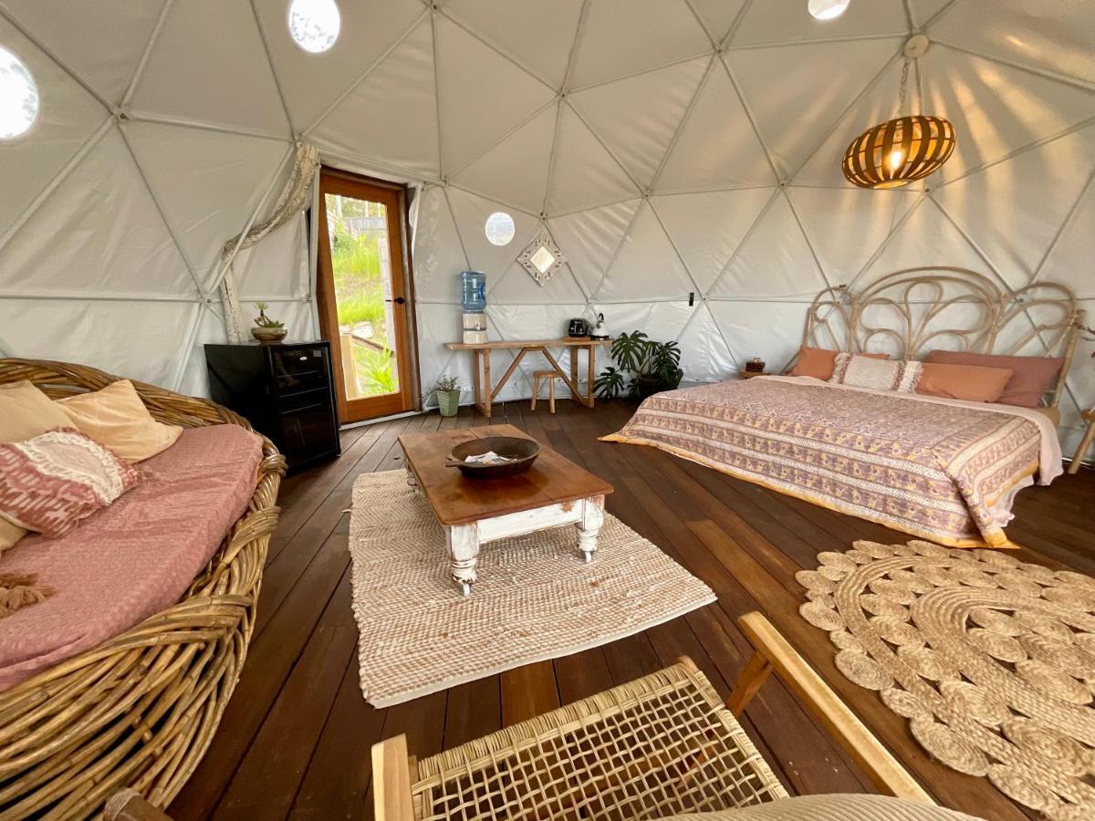 Golden Domes Hotel Cootharaba Buitenkant foto